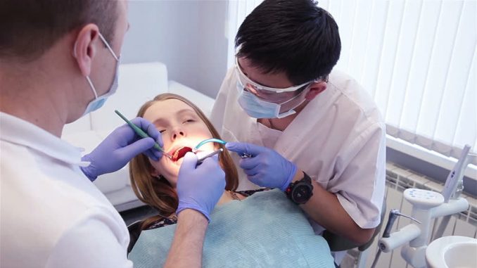 teeth-doctor