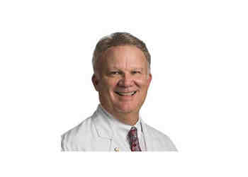 How do you find a good cosmetic dentist?