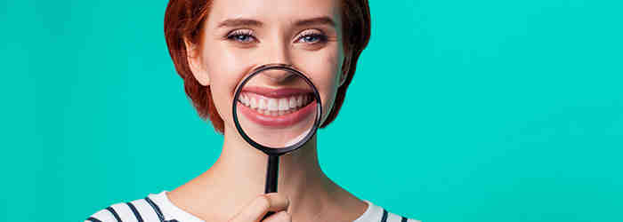 How much does a tooth implant cost with insurance?