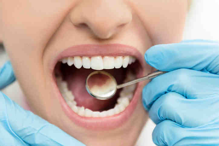 How painful is a dental implant?