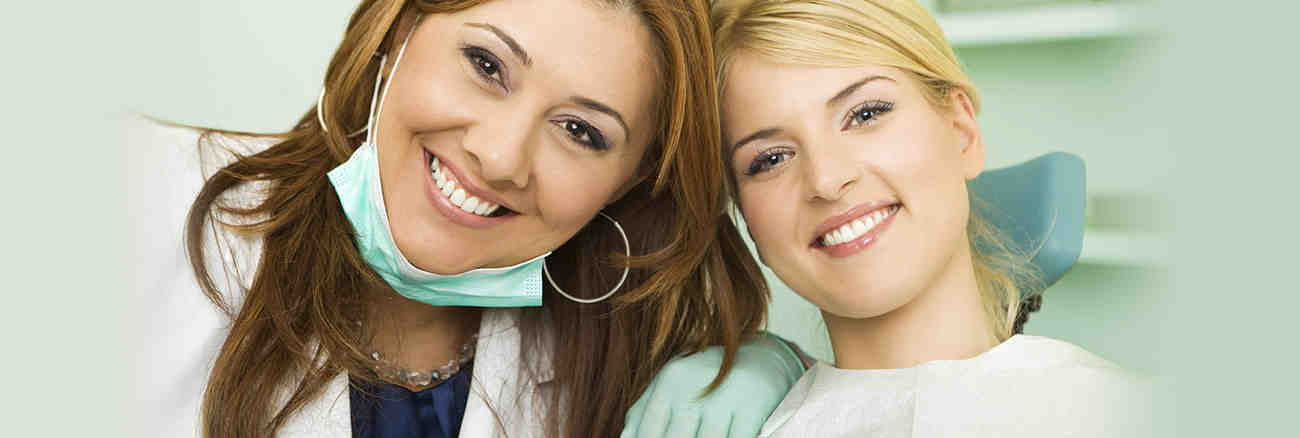 What type of dentist does cosmetic dentistry?