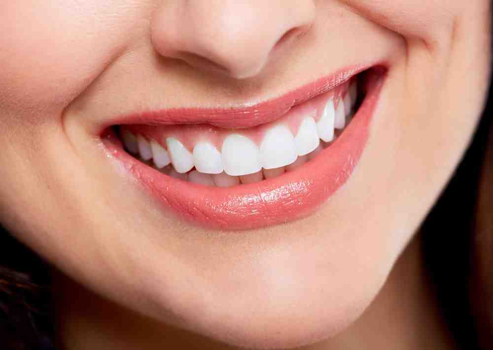 cosmetic-dentistry-contoured-lips-dental-news-network