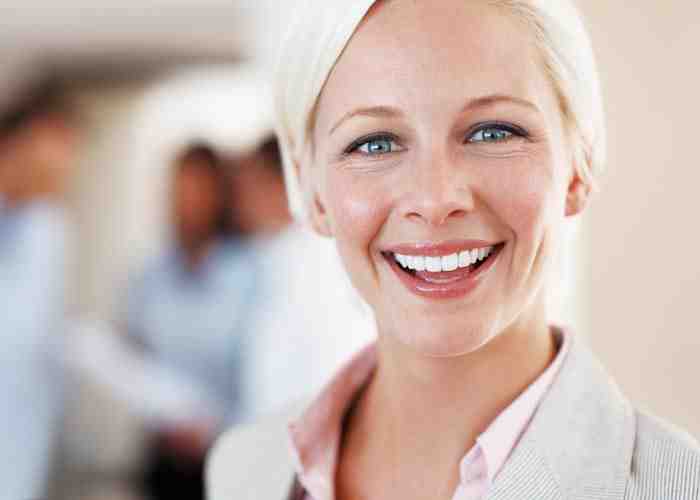 How do I write a dental blog?
