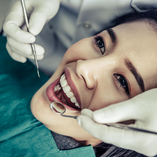 Which country is cheapest for dental implants?