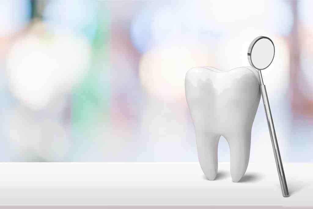 Does any insurance cover dental implants?
