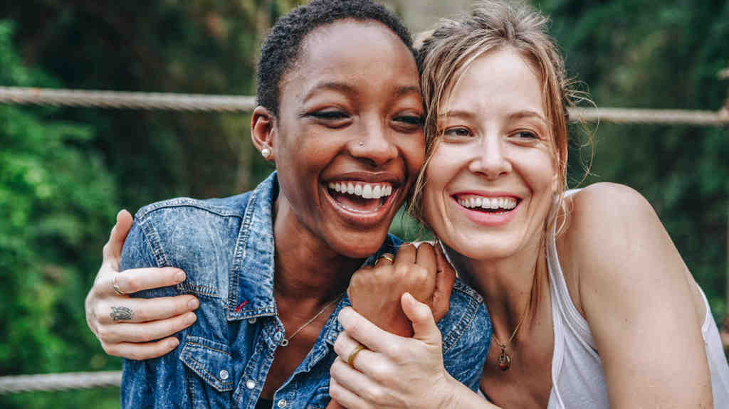 How can I make my teeth look better with Ageing?