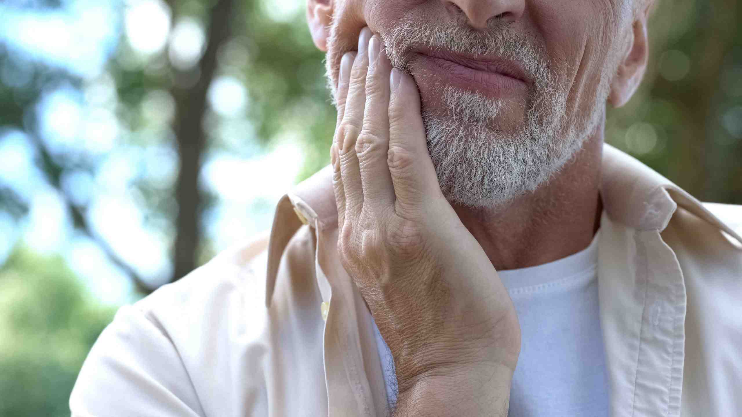 How common is dental implants?
