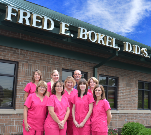 How much does cosmetic dental work cost?