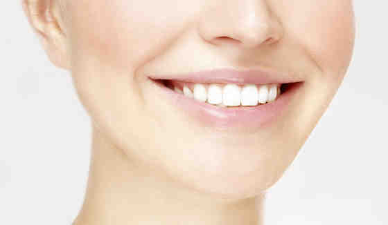 How much does it cost to veneer all your teeth?