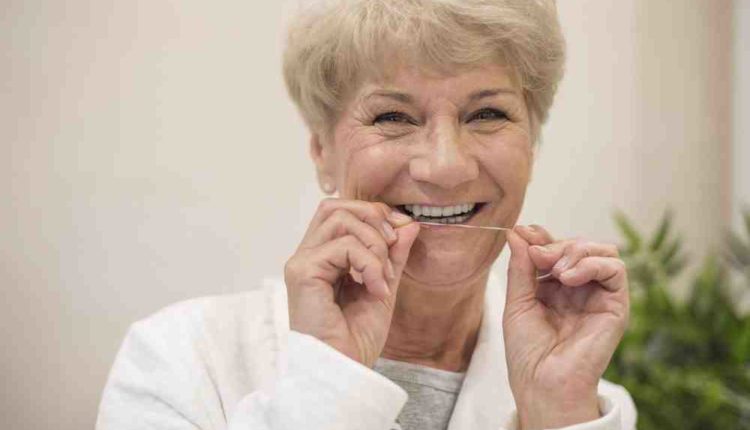 How to remove stains from dental implants