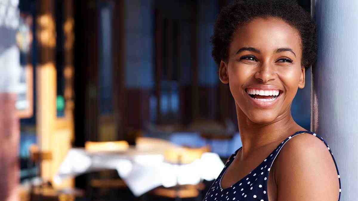 Is there a cheaper alternative to dental implants?