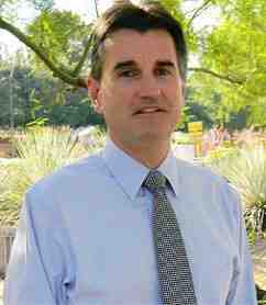 What is the difference between cosmetic dentistry and general dentistry?