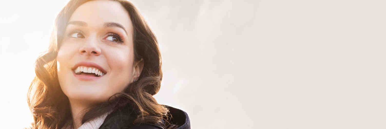 How do I choose a cosmetic dentist?