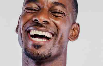 Does Medicare or Medicaid pay for dental implants?