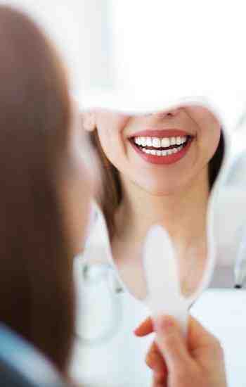 What is the best alternative to dental implants?