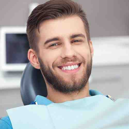 Who is a candidate for pinhole surgery?