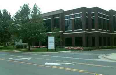 Who is the best cosmetic dentist in the United States?