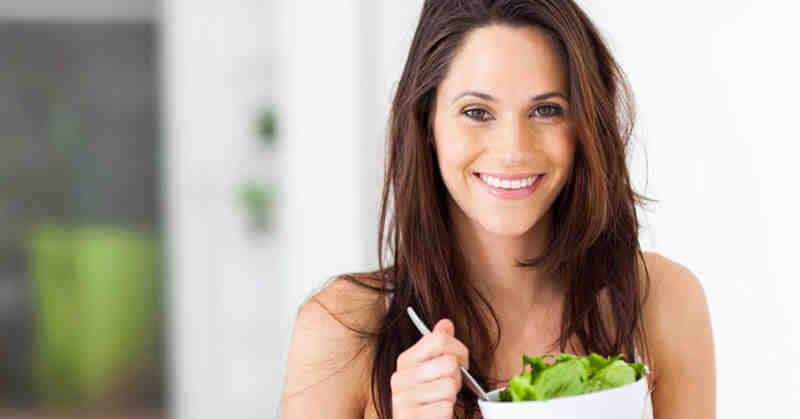 Can you eat normally with dental implants?