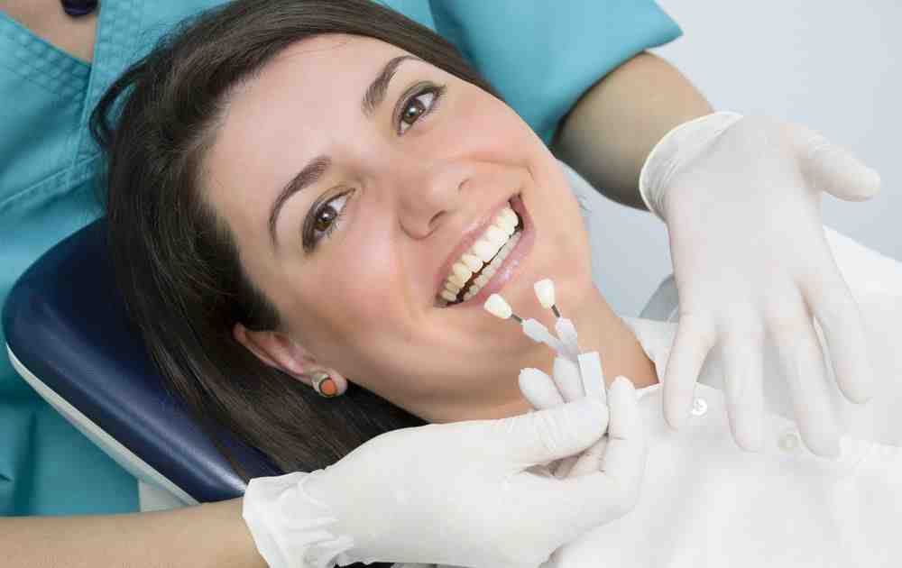Do the Kardashians wear veneers?