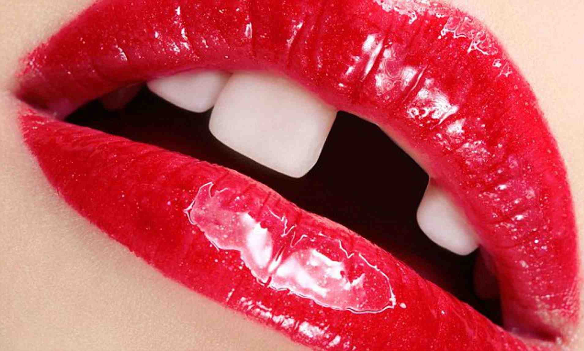 How can I reduce the cost of dental implants?