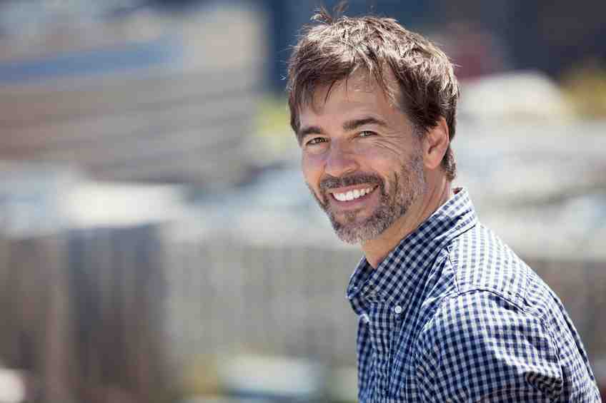 How much does it cost to replace all top teeth?