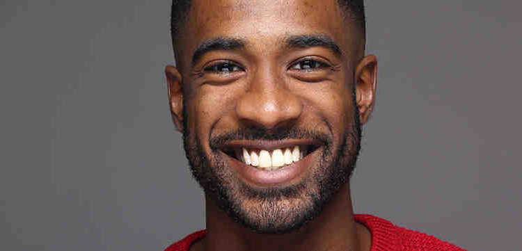 Should there be a clot over the dental implant