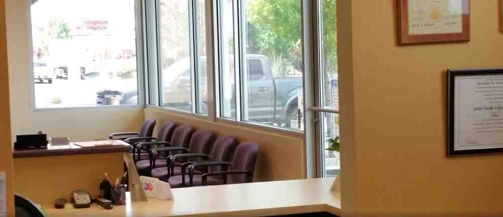 How do I find a reputable cosmetic dentist?