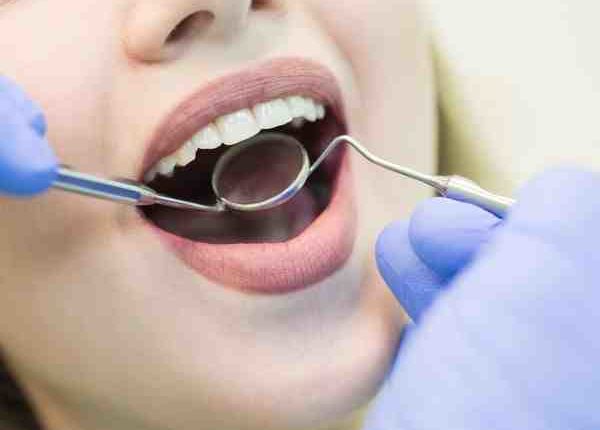How to tell if you need a bone graft for dental implants