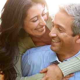 What is the average cost for a full set of dental implants?