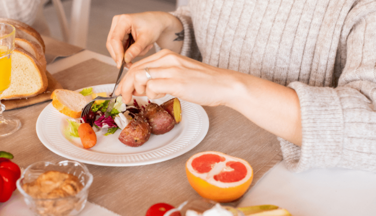 Can you eat steak with dental implants