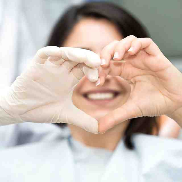 Does Medicaid cover veneers?