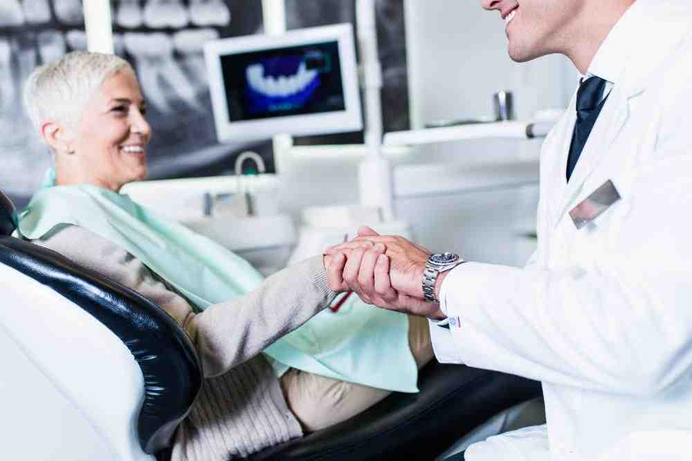 Does vaping cause tooth loss?