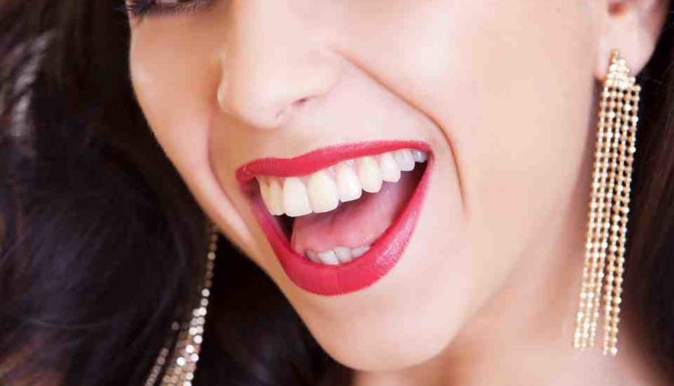 Not straighten by common cosmetic dentistry