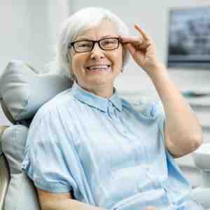 What is the difference between mini implants and implants?