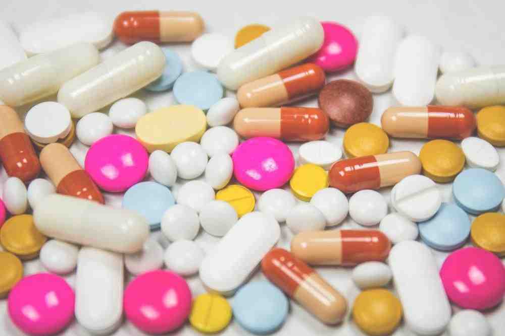 What is the safest blood thinning medication?