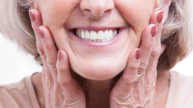 Who Cannot have dental implants?