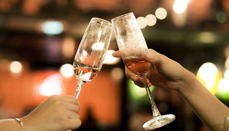 Can you drink alcohol after dental implant surgery
