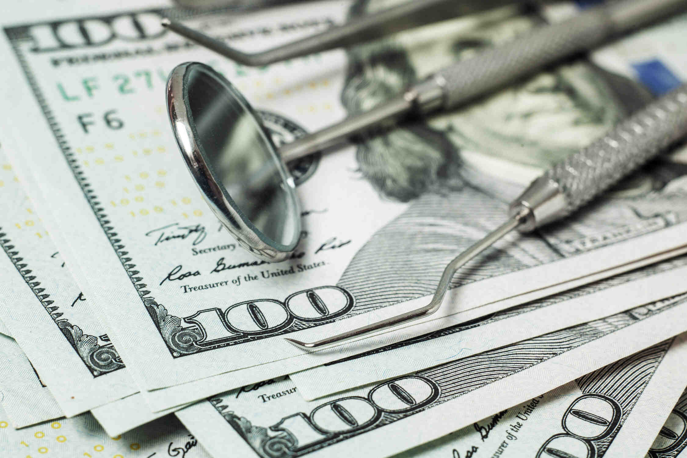 Does Medicare cover bone grafts for dental implants?