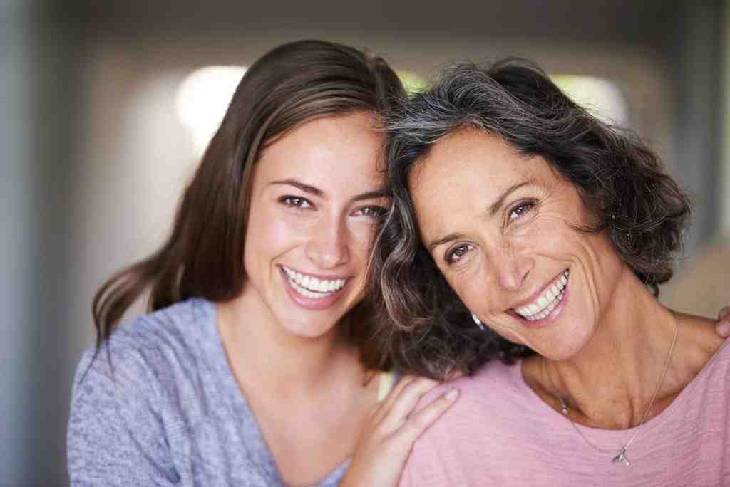 What do celebrities put on their teeth?