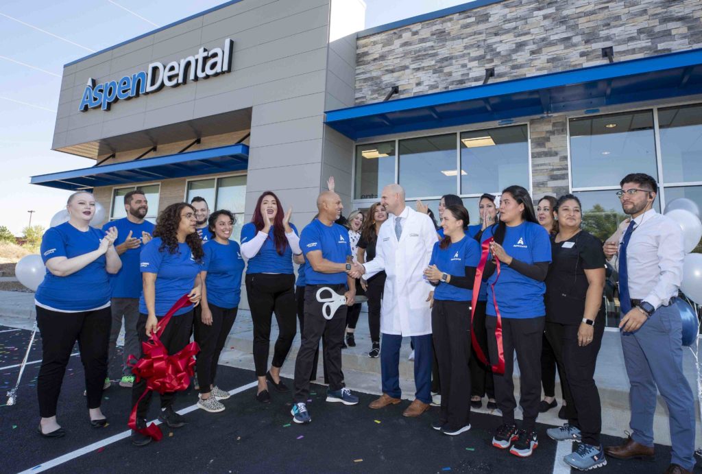 How much does aspen dental charge for full dental implants Dental