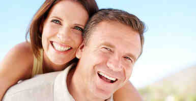 What happens if you get a cavity under a veneer?