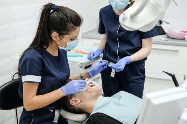 Does gum reshaping hurt?